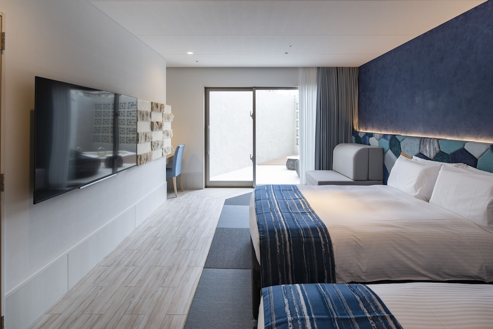 Deluxe Room, Non Smoking (with Private Hot Spring) - Photo 3