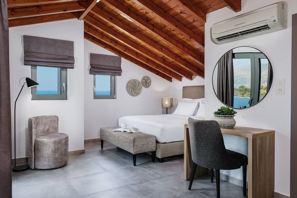 Panoramic Loft