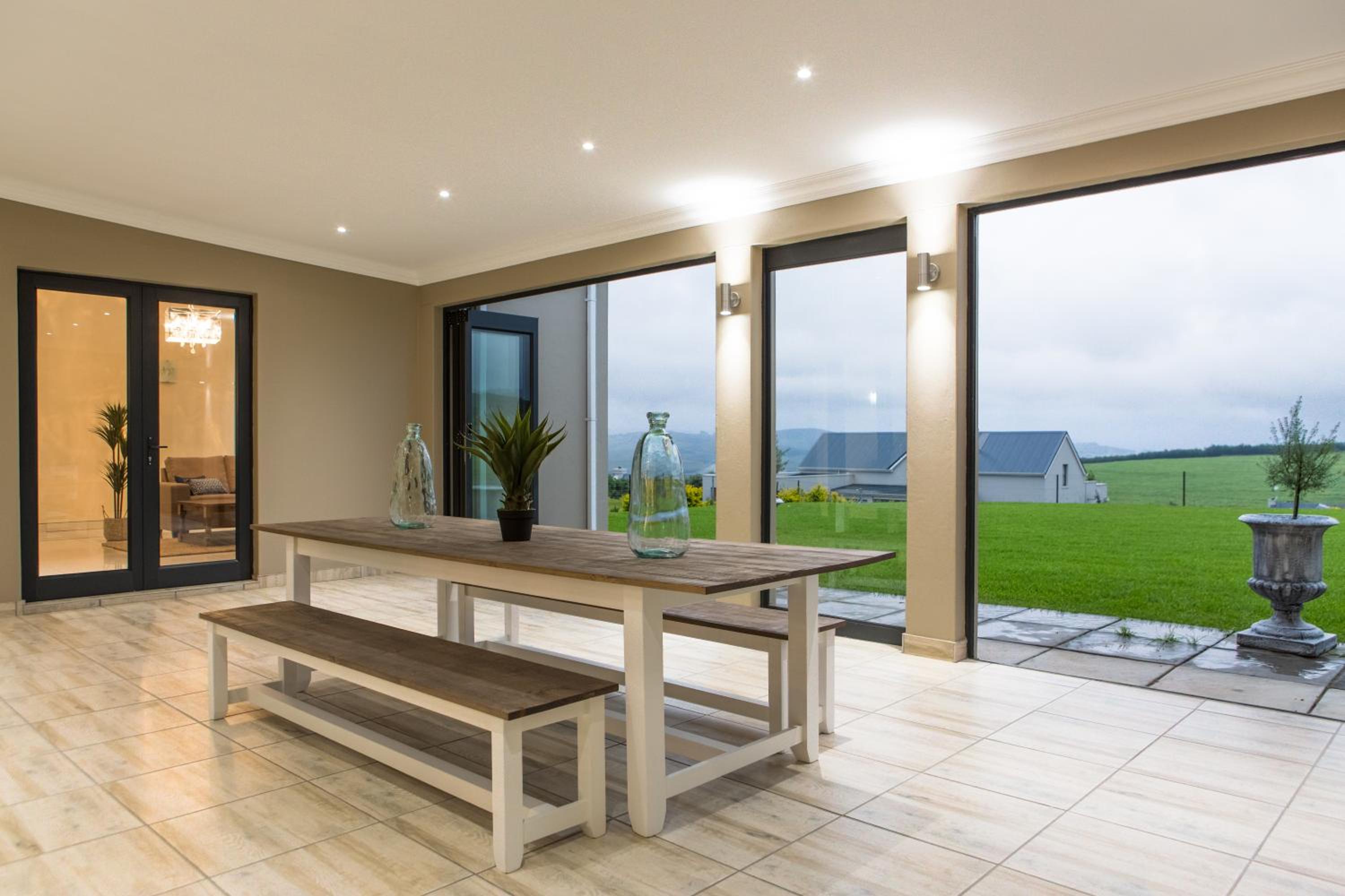 Three-Bedroom Vacation Home  photo 1