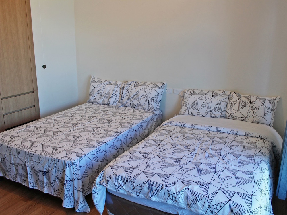Condo, 1 Bedroom photo 3
