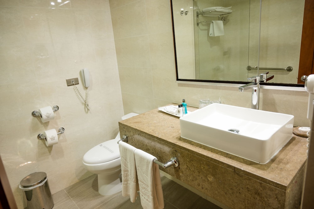 Grand Twin Room - Photo 2