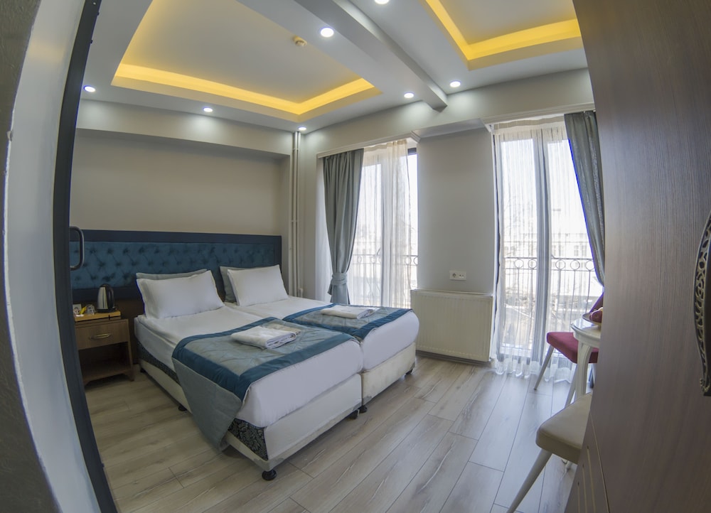 Standard Double or Twin Room, Non Smoking photo 1