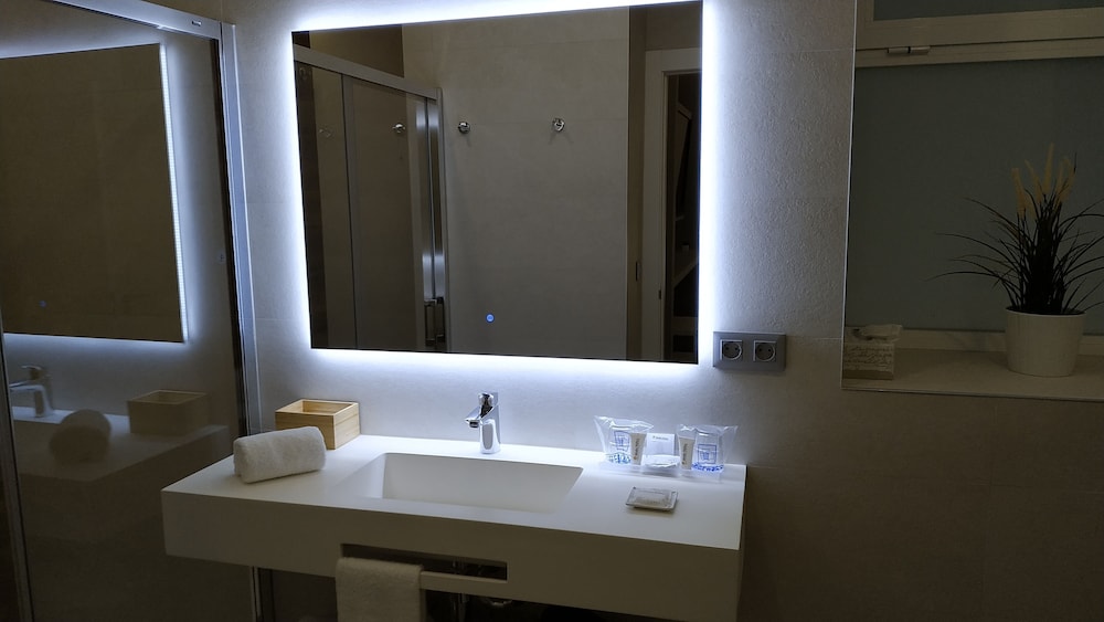Junior Suite, City View photo 2
