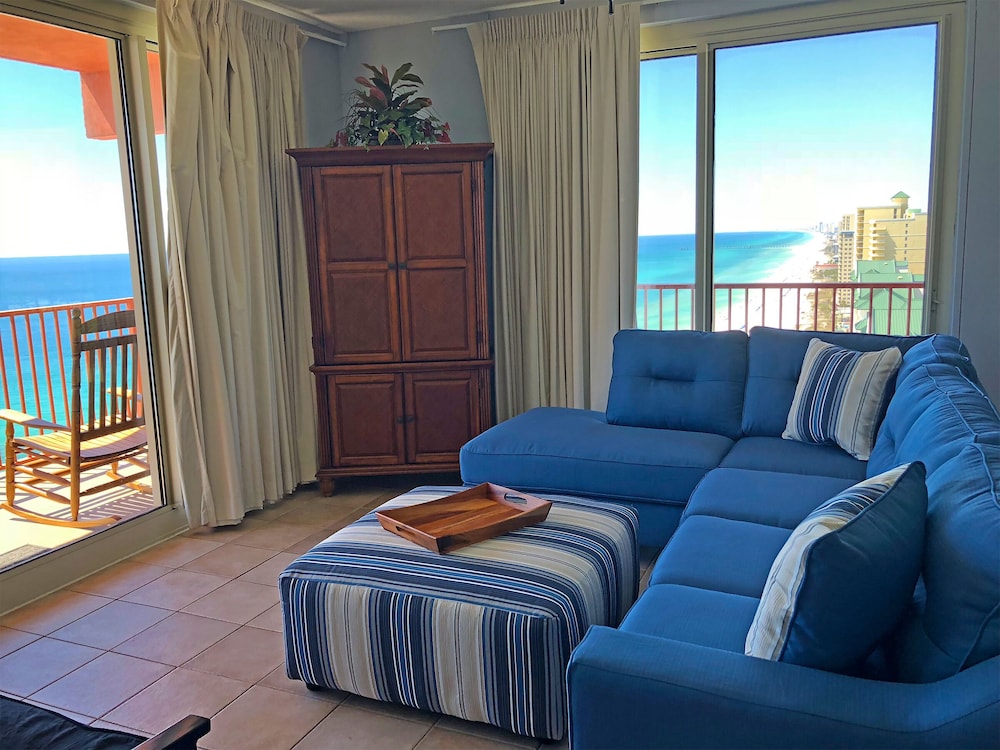 Standard Condo, 3 Bedrooms, Ocean View, Beachfront