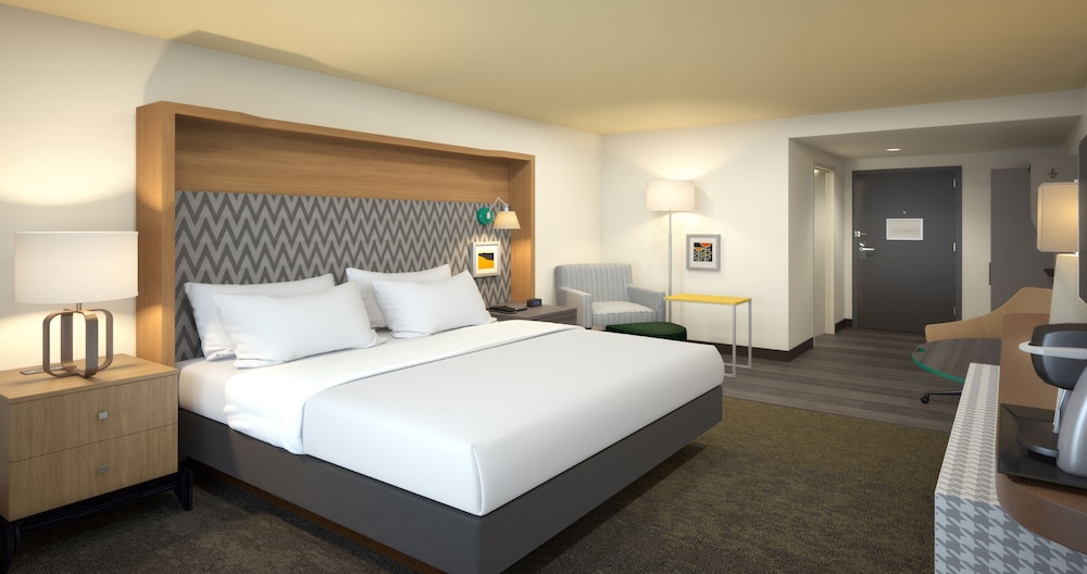 Standard Room, 1 King Bed, Accessible Bathtub (Hearing, Mobility Tub) - Photo 1