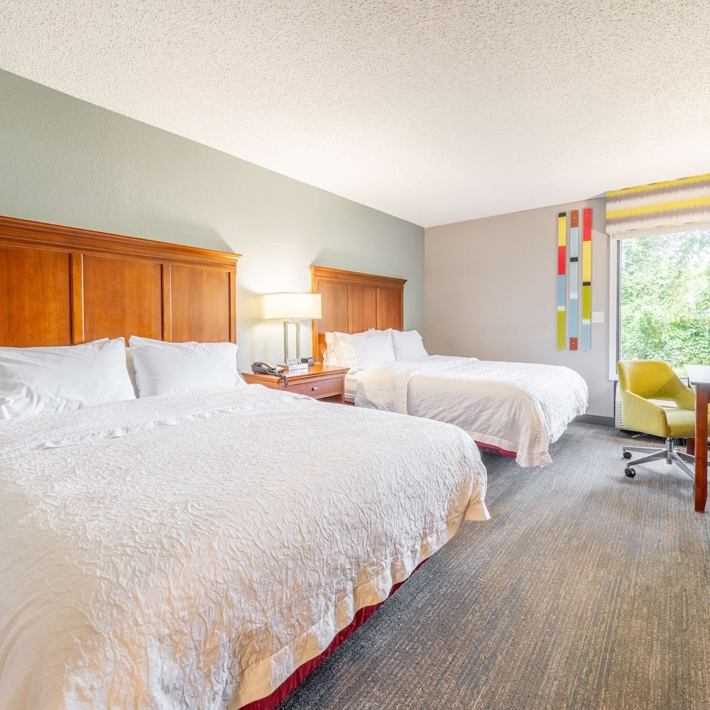 Room, 2 Queen Beds, Accessible, Non Smoking - Photo 3