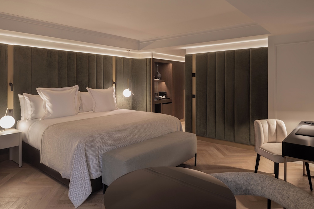 Junior Suite (2 adults + 2 children) photo 2