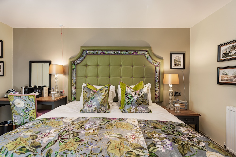 Accessible Double Room photo 2