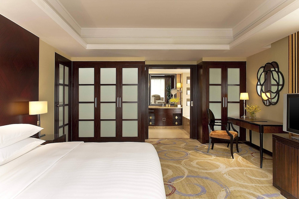 Executive Suite, 1 King Bed photo 1