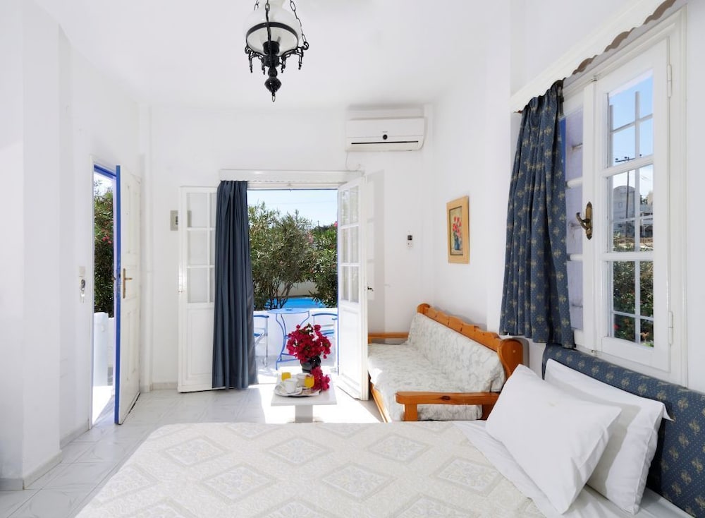 Triple Room (Pool or Sea View) - Photo 1