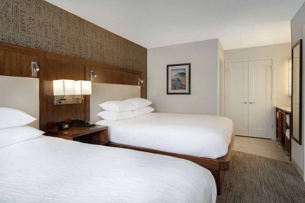 Room, Non Smoking (2 Double Beds with Sofa bed)