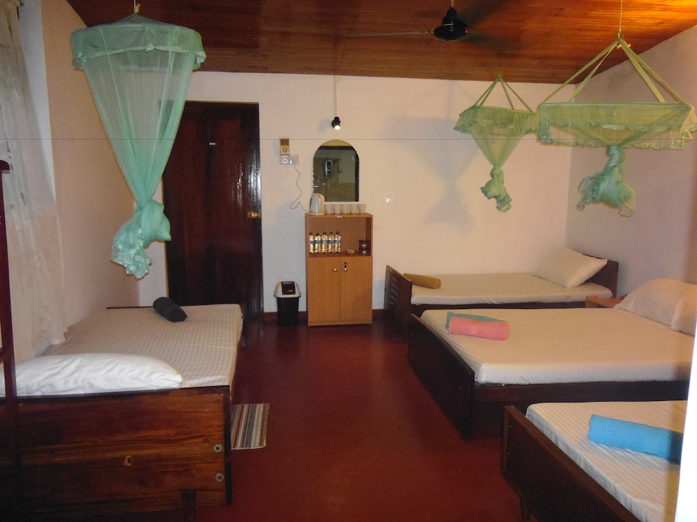 Standard Room, 1 Bedroom, Smoking, Courtyard Area photo 1