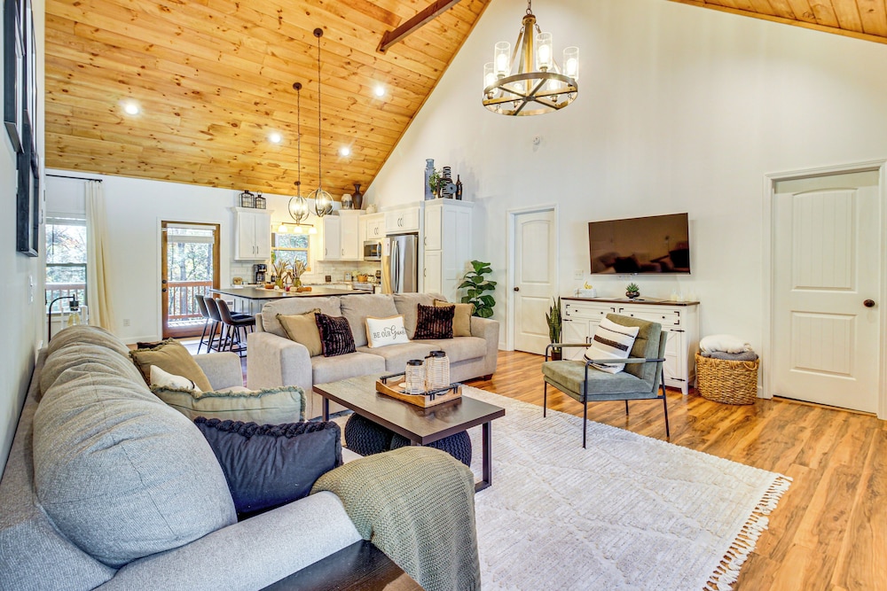 House (4 Bedrooms) photo 1