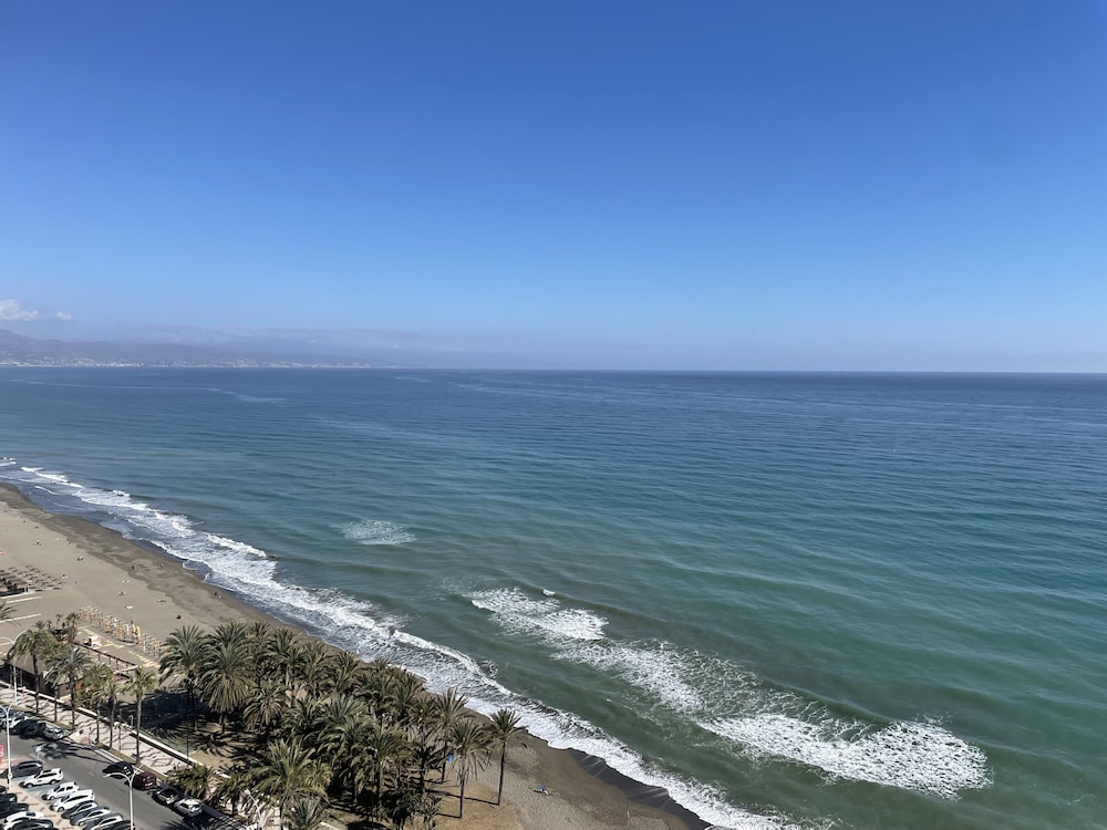 Superior Apartment, 2 Bedrooms, Sea View, Beachside photo 3