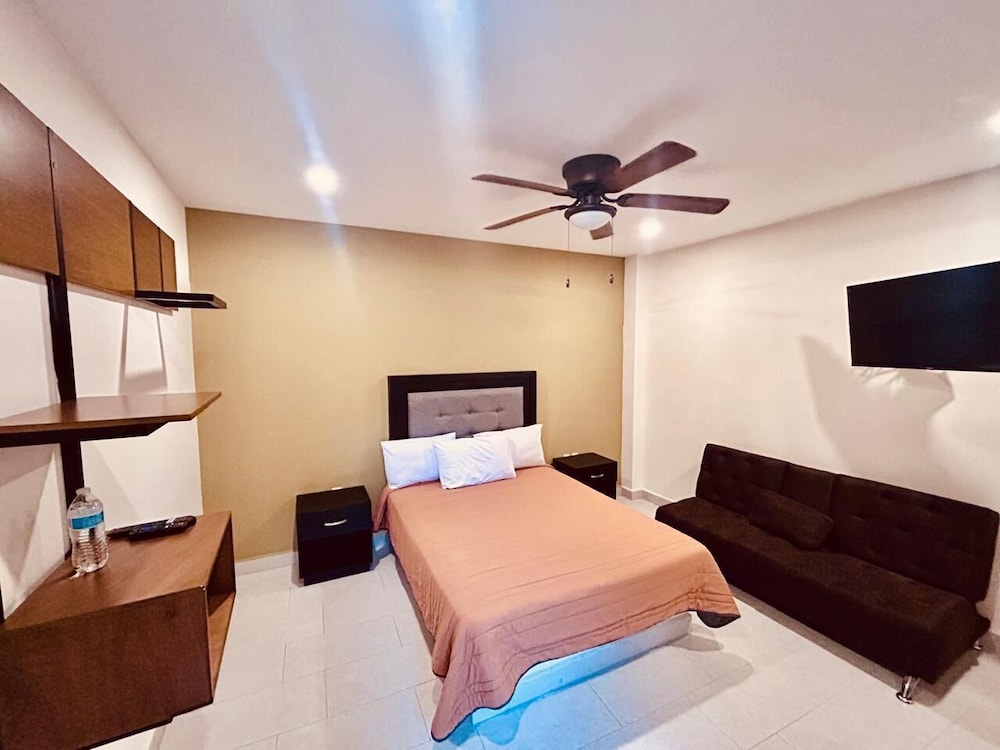 Standard Room photo 2