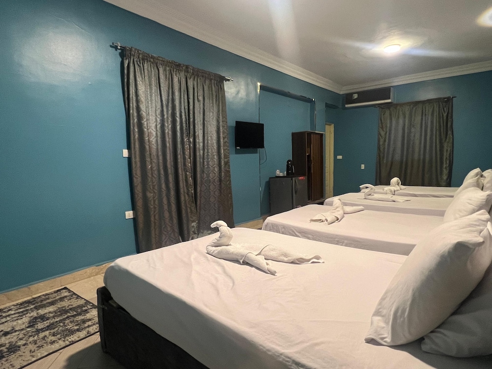 Standard Quadruple Room photo 2
