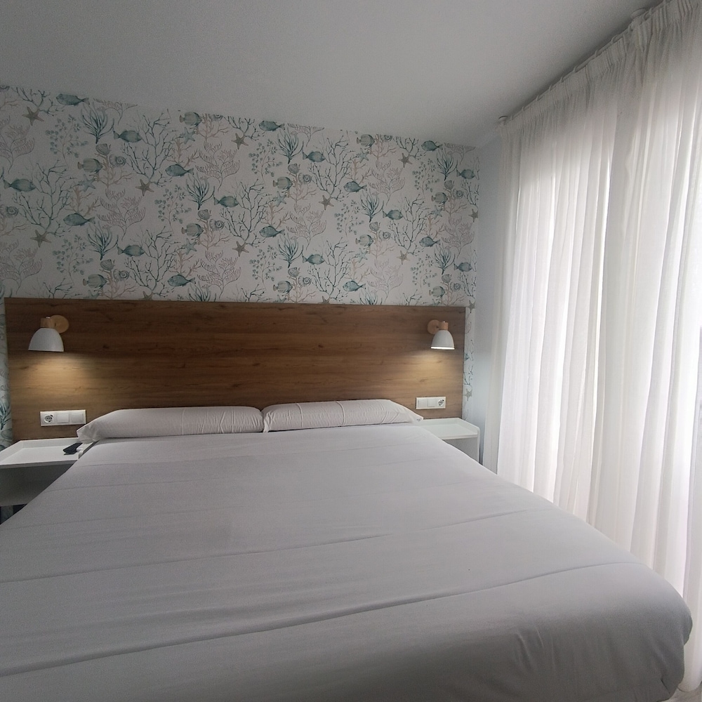 Deluxe Suite photo 2