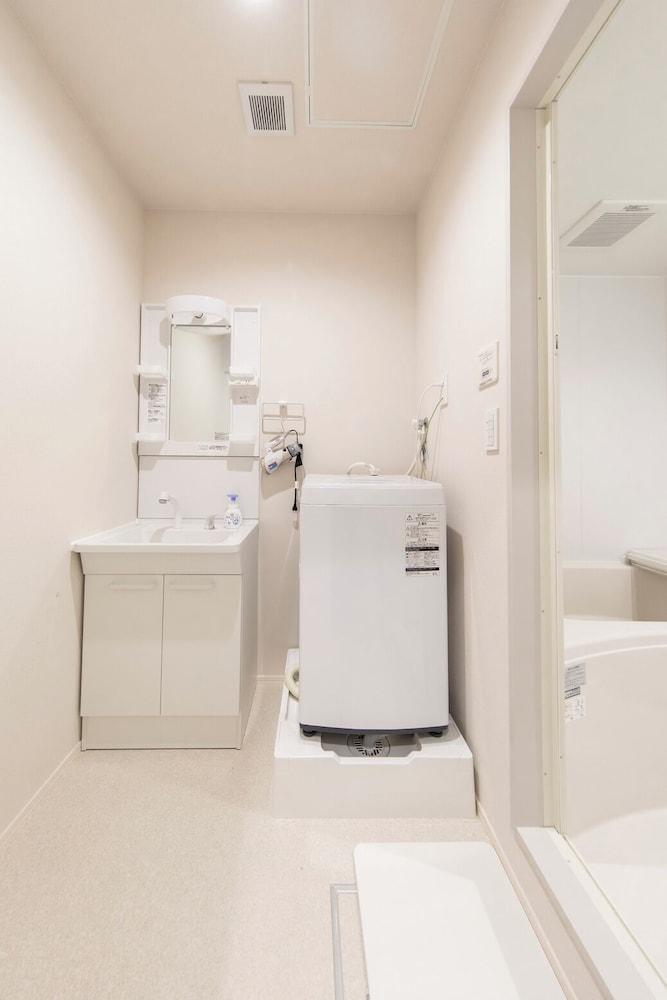 Logement Aile Room 102 - 1K, Non-Smoking (Luxury Design Apartment) photo 3