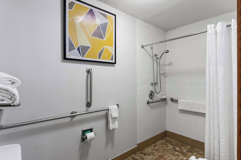 Suite, Non Smoking - Photo 8