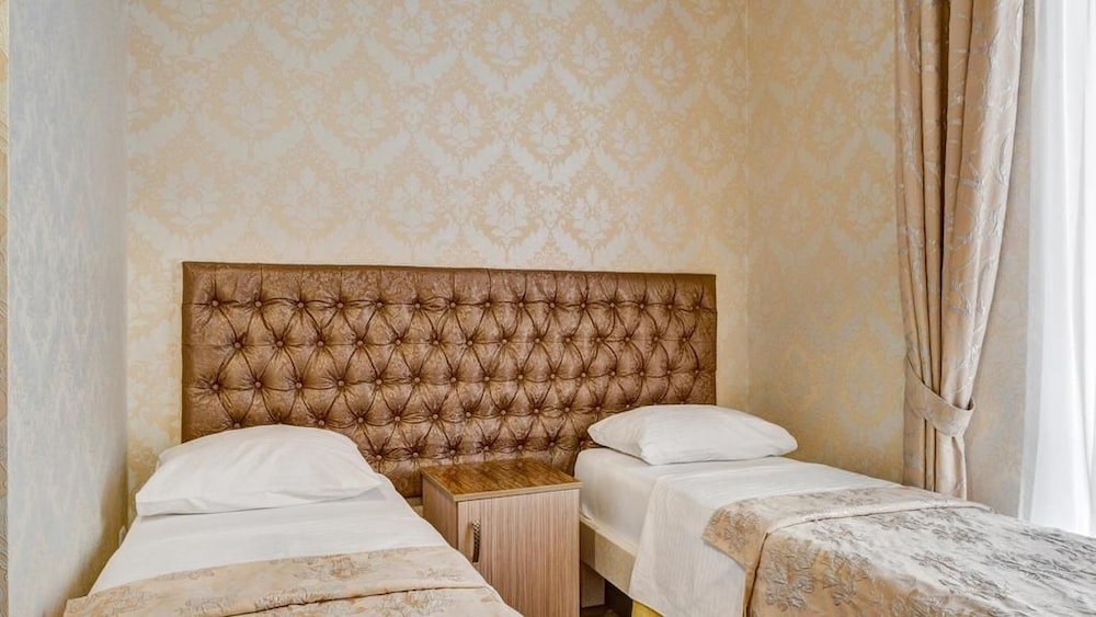 Economy Twin Room