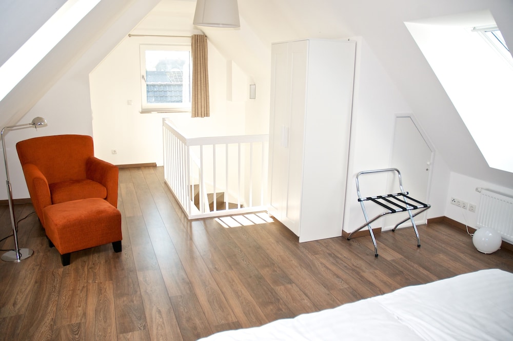 Deluxe Condo, 2 Bedrooms (Kamin & Sauna) photo 3