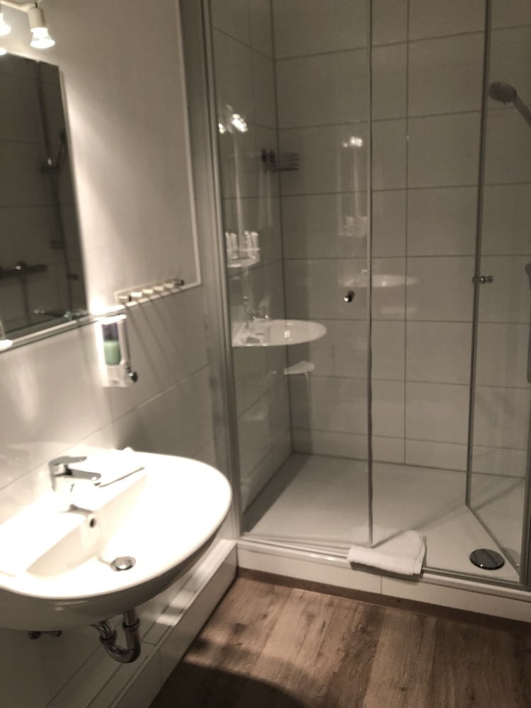 Standard Single Room photo 3