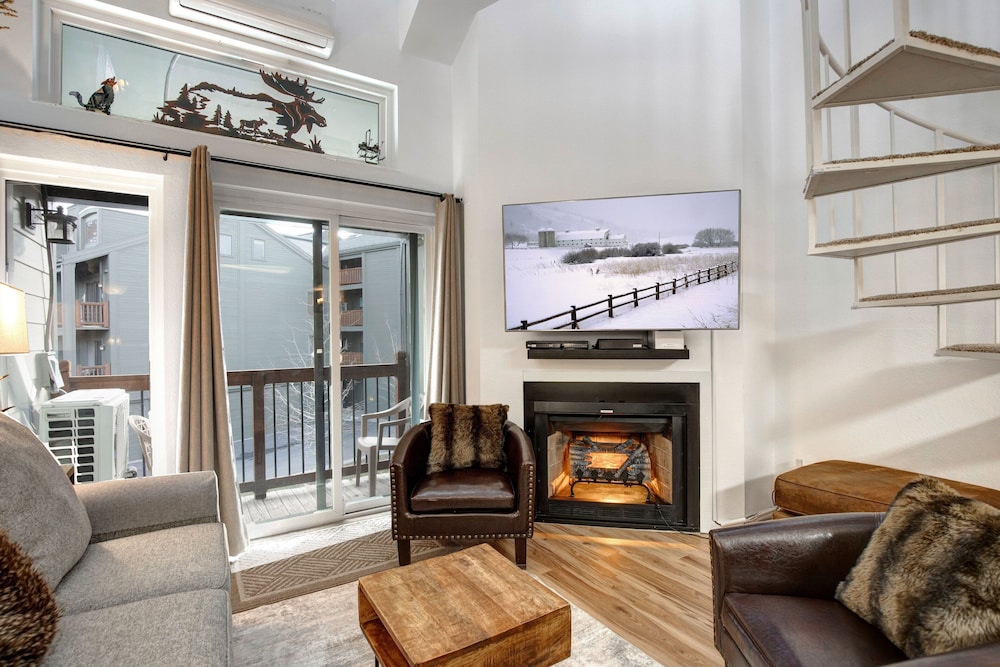 Condo, 1 Bedroom