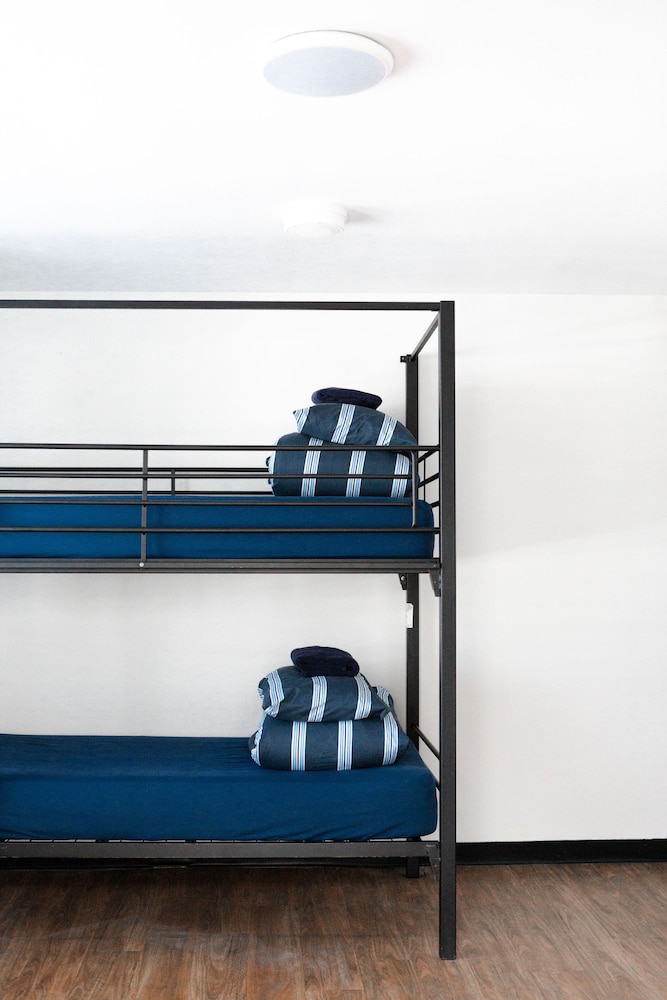 Bed in 8 Bed Mixed Dormitory