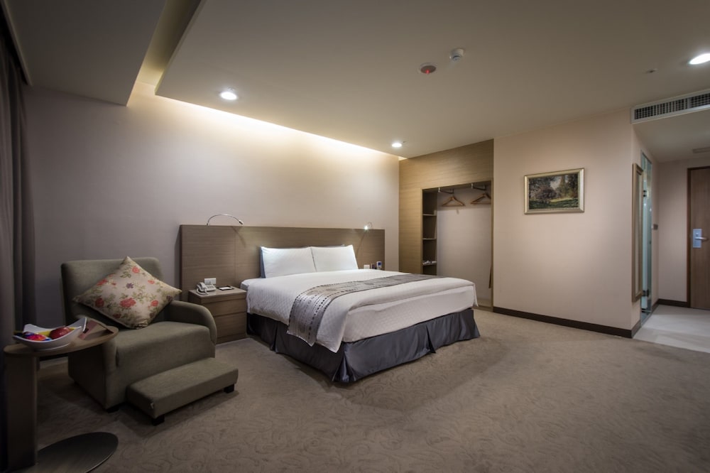 Executive Room photo 1