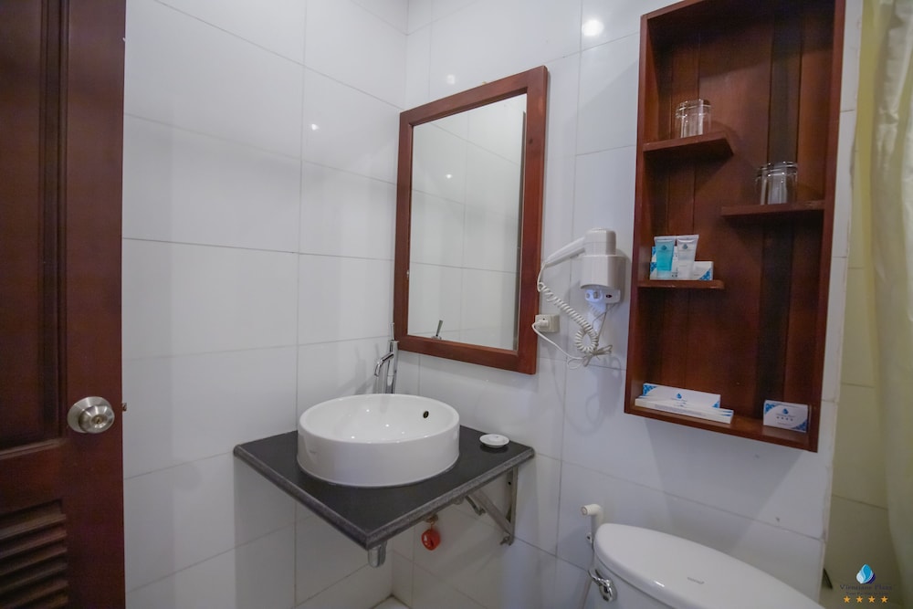 Superior Triple Room photo 3