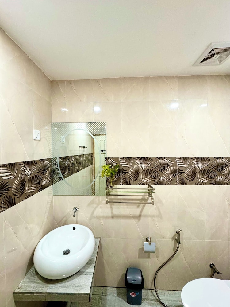 Deluxe Room, Balcony photo 3