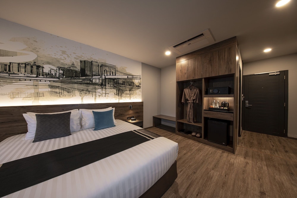Deluxe Twin Room photo 2