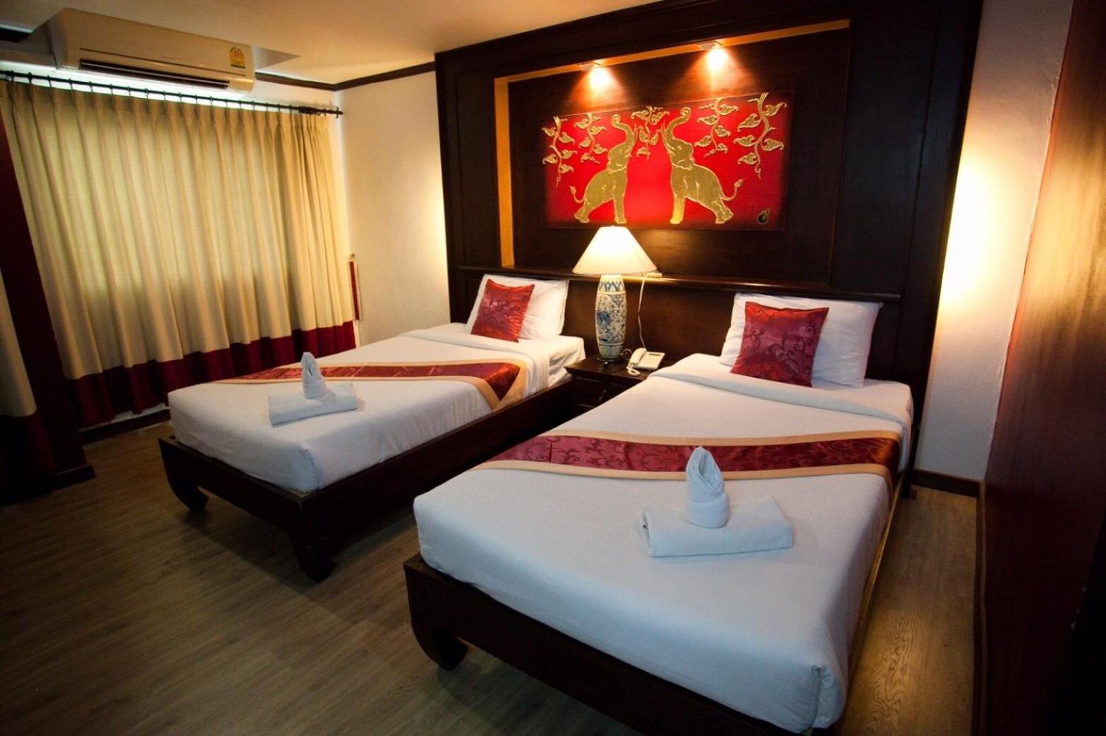 Deluxe Twin Room photo 1