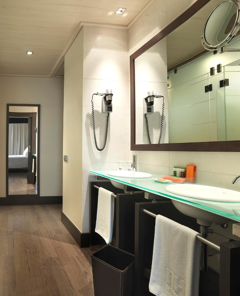 Standard Room - Photo 7