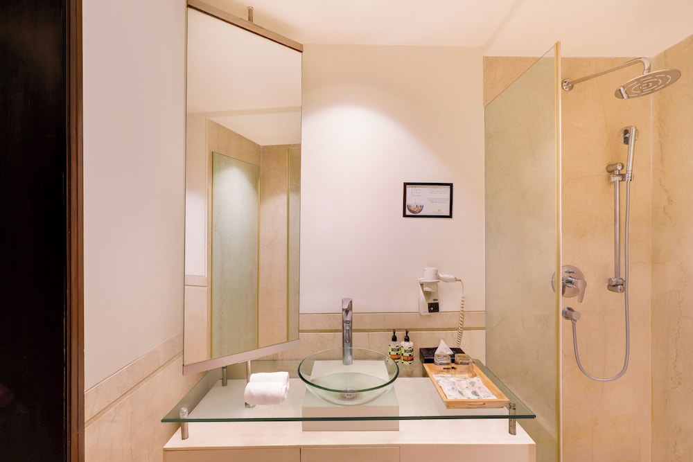 Premier Room - Photo 4