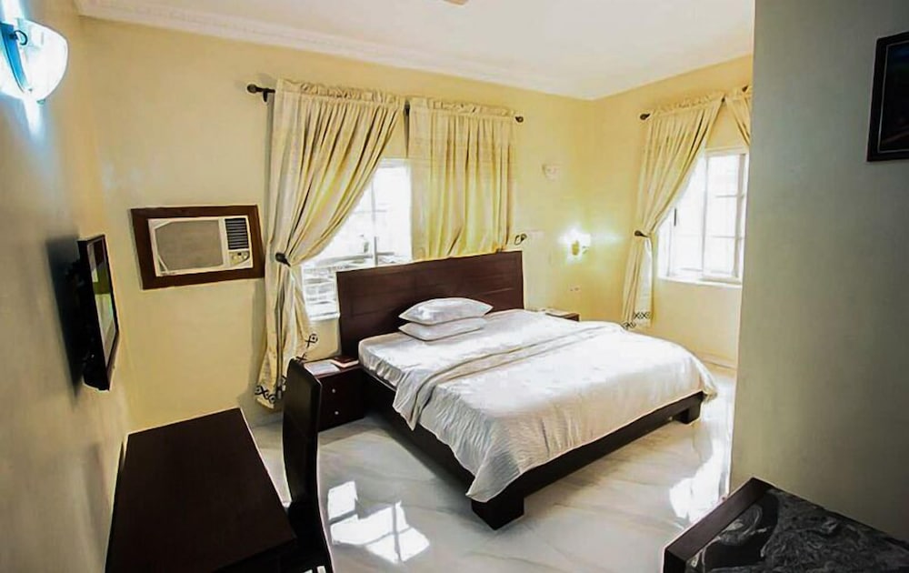 Standard Room photo 1