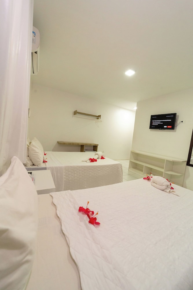 Superior Triple Room, Balcony, Pool View photo 2