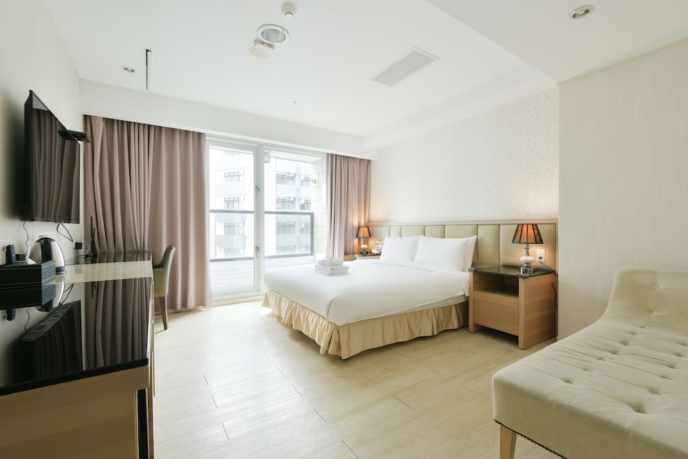 Deluxe Single Room