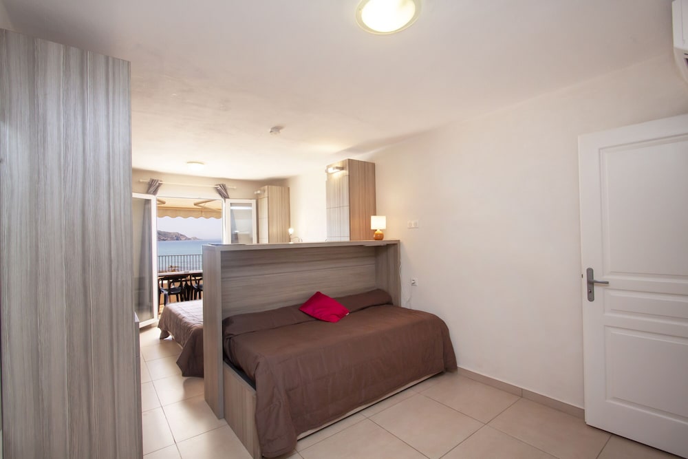 Quadruple Room photo 2