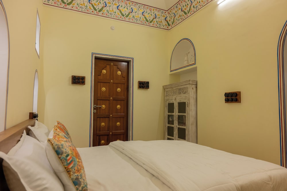 Royal Room