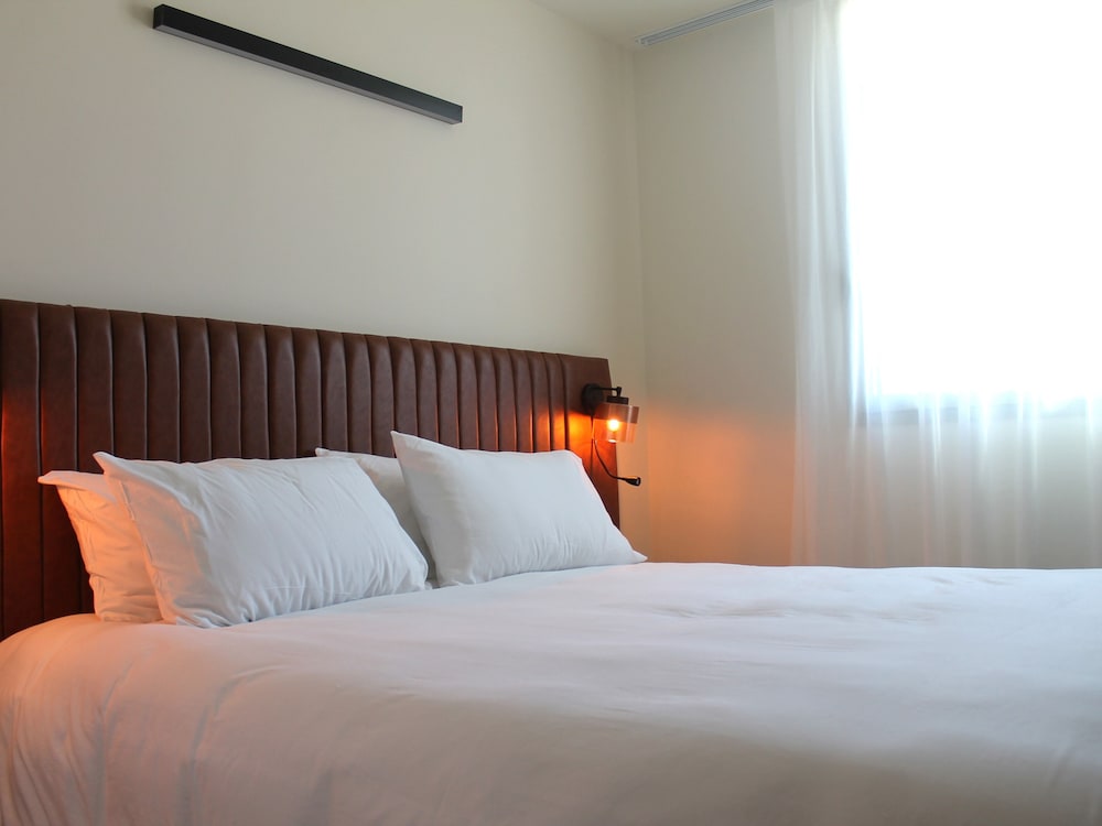 Double Room - Photo 4