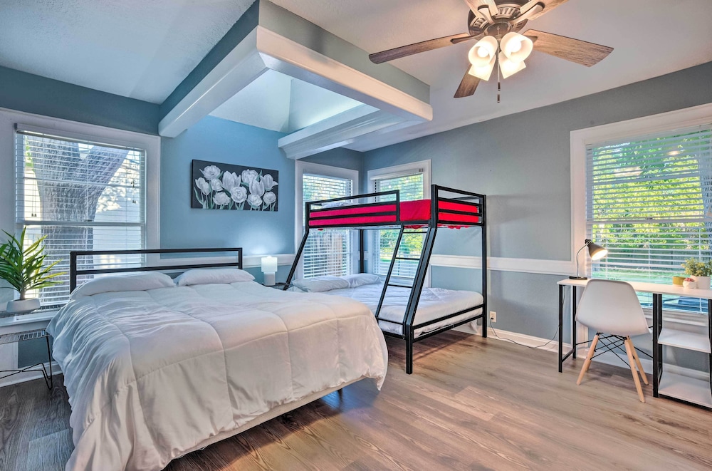 House (4 Bedrooms) photo 1