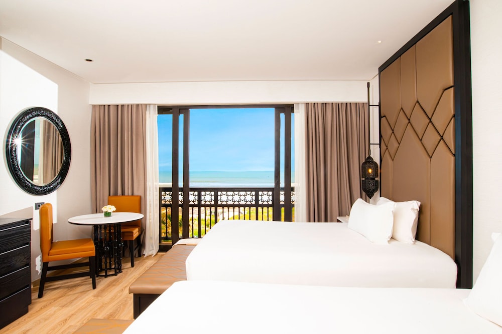 Deluxe Room, 2 Queen Beds, Ocean View (Prime)