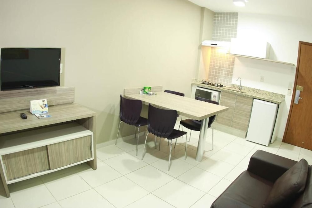 Family Room - Photo 5