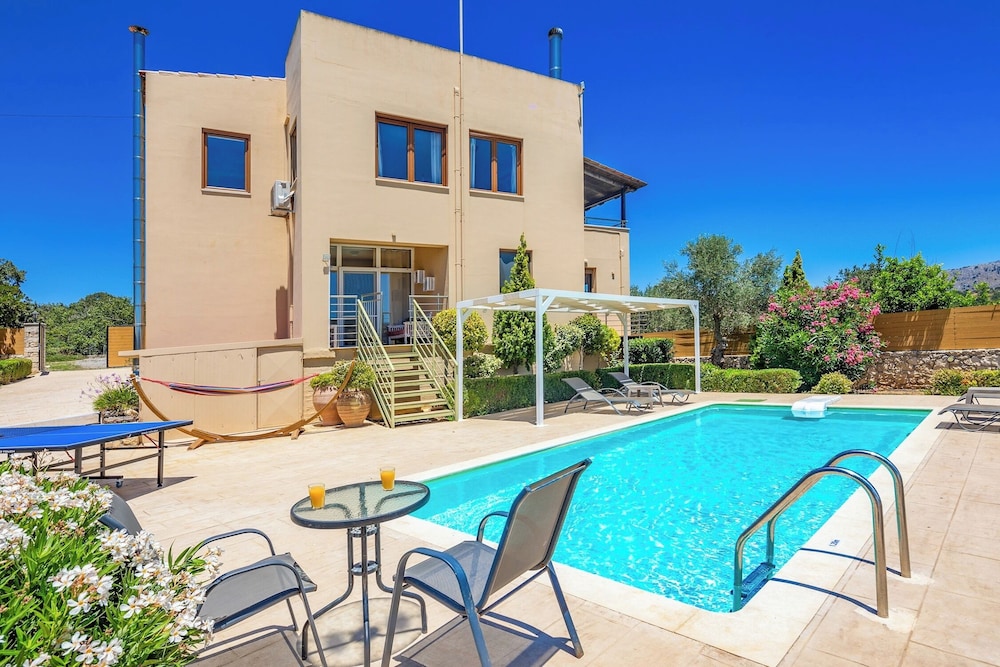 Villa (3 Bedrooms)