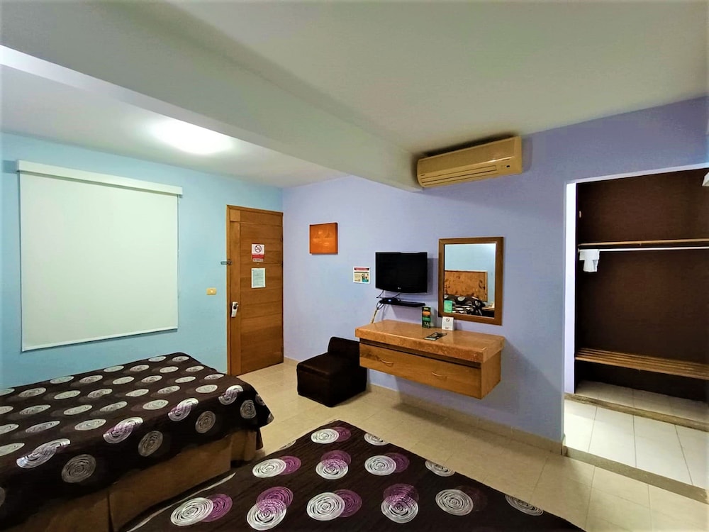 Classic Double Room - Photo 1