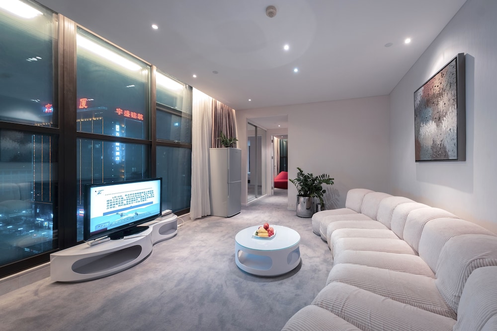 Family Room B photo 1