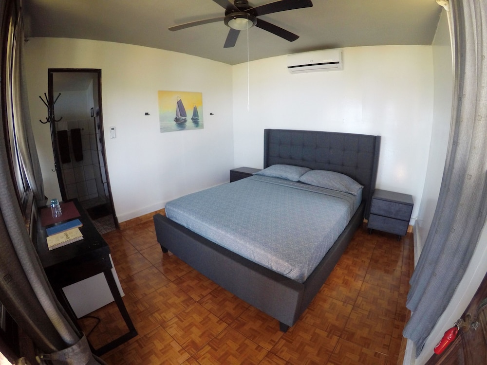 Double Room, 1 Queen Bed, Ocean View, Oceanfront