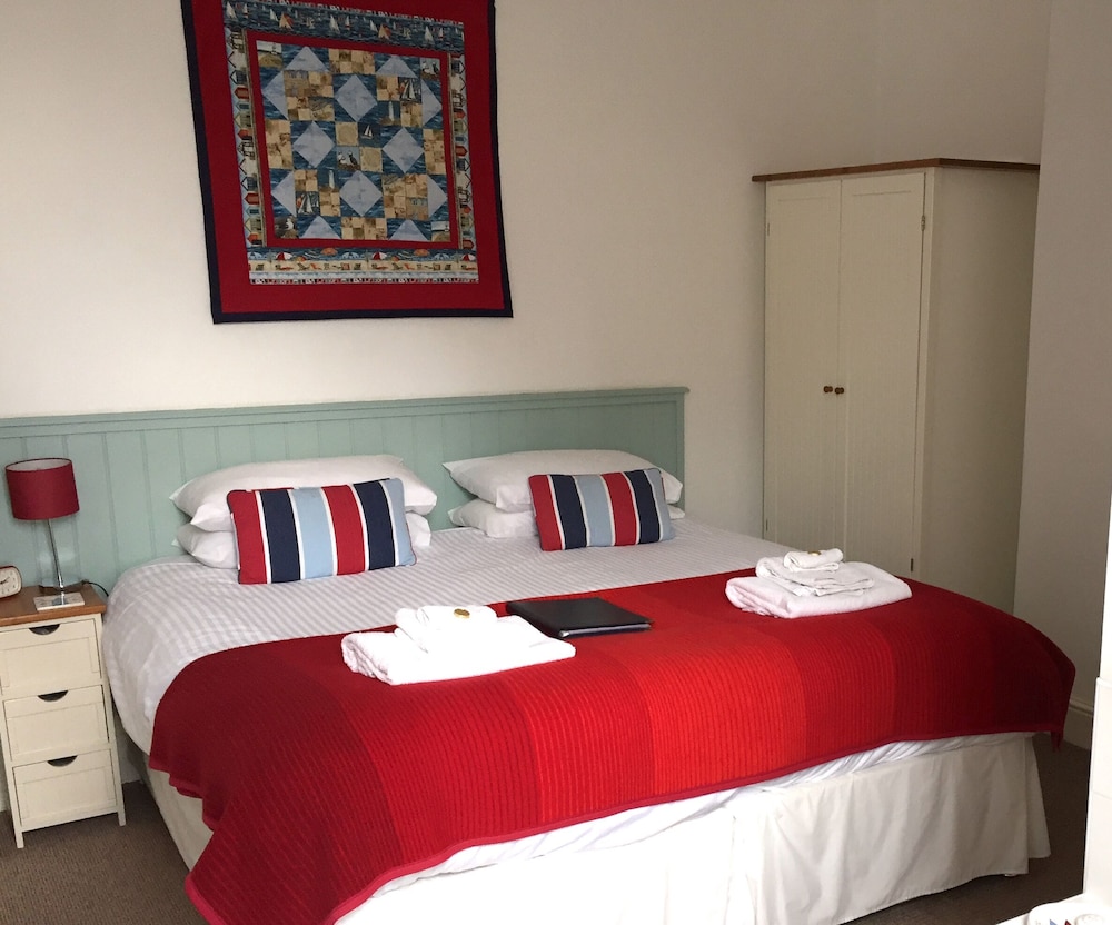Double Or Twin Room, Ensuite photo 1