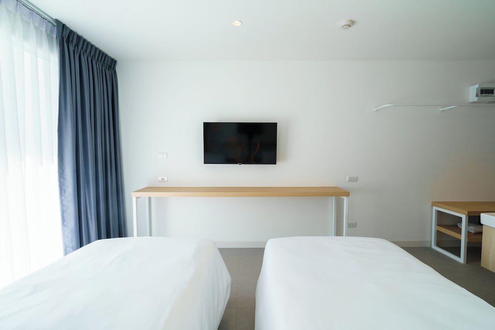 Twin Room - Photo 6